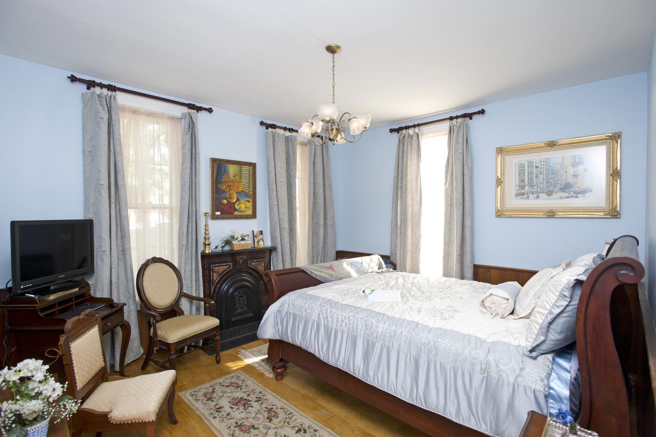 Historic Sion Bass Guest House ฟอร์ตเวน ภายนอก รูปภาพ