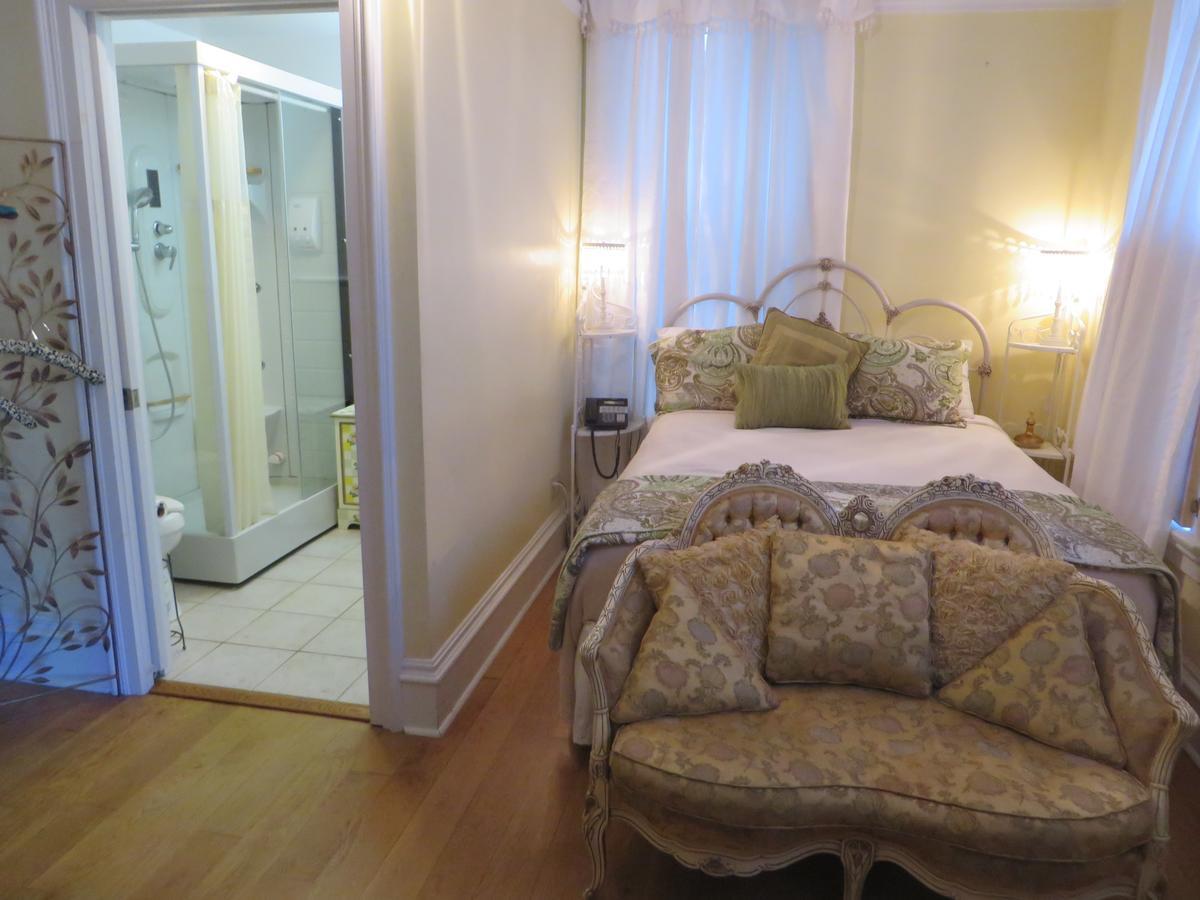 Historic Sion Bass Guest House ฟอร์ตเวน ภายนอก รูปภาพ