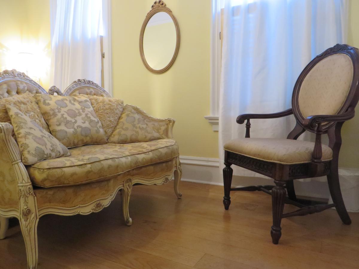 Historic Sion Bass Guest House ฟอร์ตเวน ภายนอก รูปภาพ